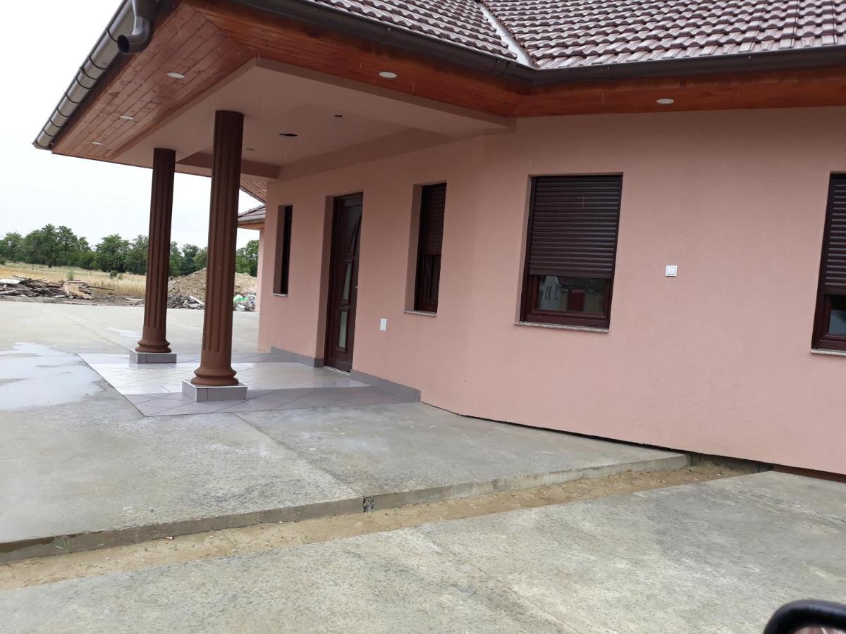 Pacir Andi Apartman מראה חיצוני תמונה